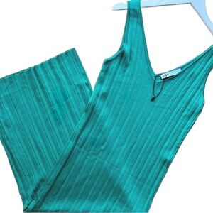 NWOT Zara Bodycon Maxi Sleeveless V-Neck Dress in Seafoam Size S